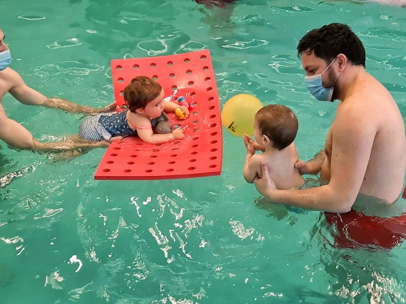 Kids Club Aqua - Piscina si cursuri inot pentru copii si bebelusi
