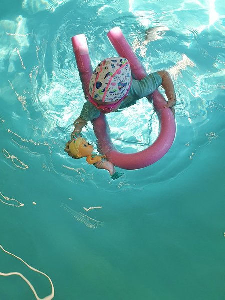 Kids Club Aqua - Piscina si cursuri inot pentru copii si bebelusi